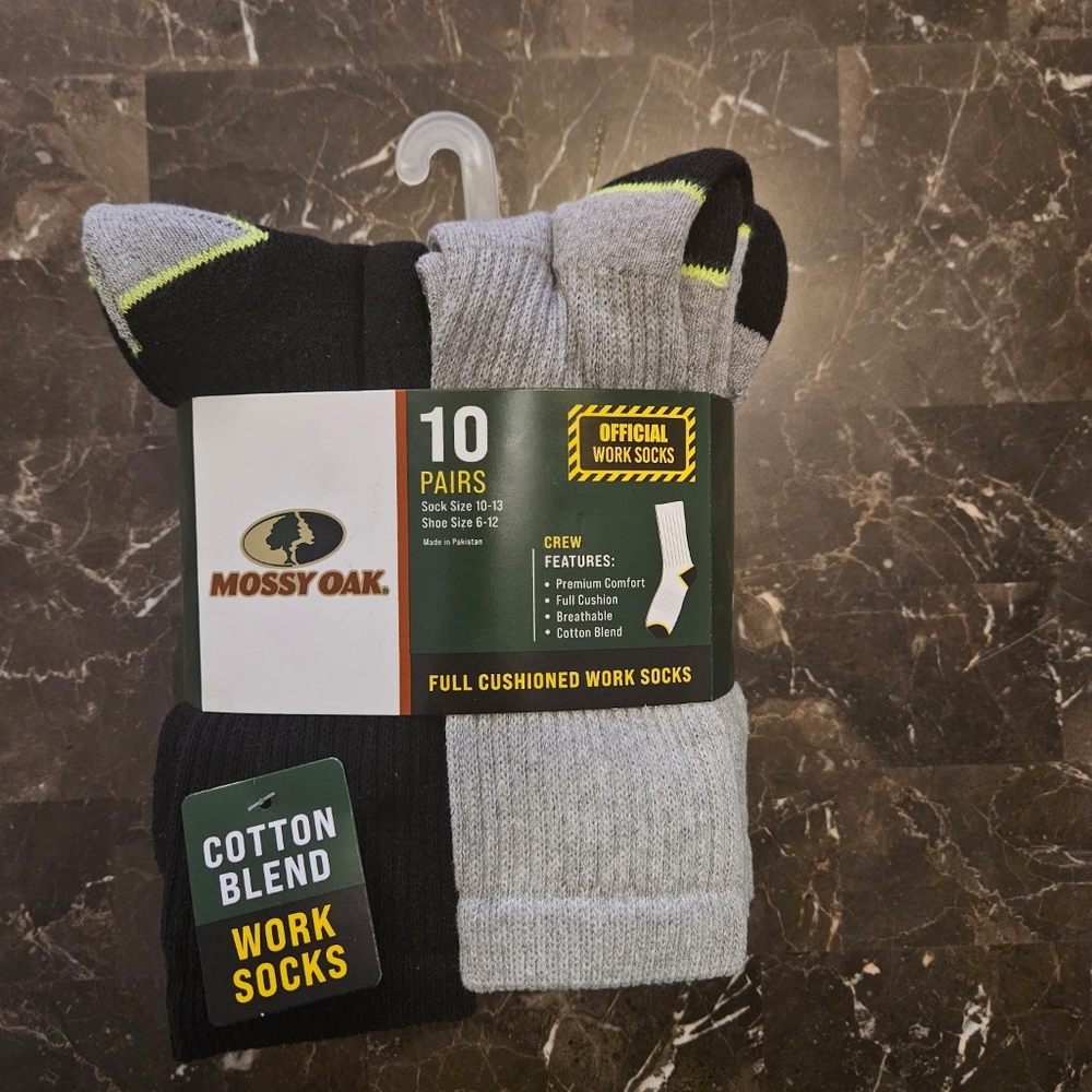 Mossy Oak Men's Black and Gray Work Socks - 10 Pairs